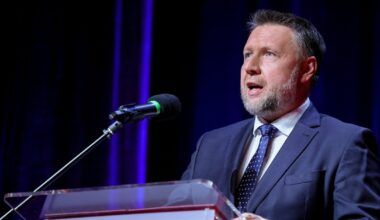 Sprawa gwałtu na komendzie. Szef MSWiA o szczegółach działań policji