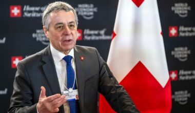 Tragedia w Crans-Montanie. Szwajcaria odpowiada na oburzenie Włoch