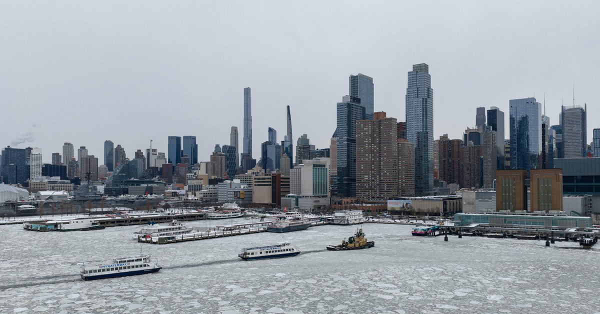 USA mierzą się ze skutkami potężnej śnieżycy. Setki tysięcy osób bez prądu