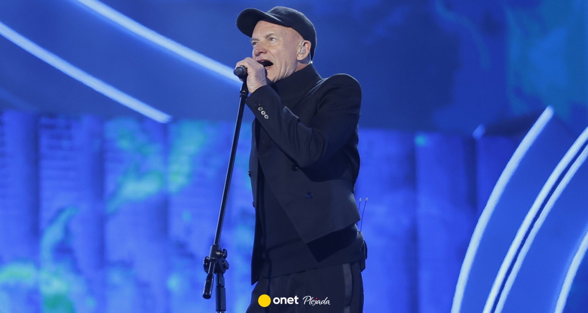 Sting na "Sylwestrze z Dwójką" przemówił po polsku. Publiczność wiwatowała