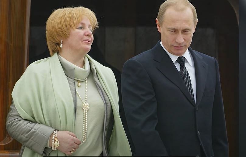 Ludmiła Putina po rozwodzie z Władimirem Putinem odnalazła miłość. Prowadzi życie u boku młodszego o 18 lat męża