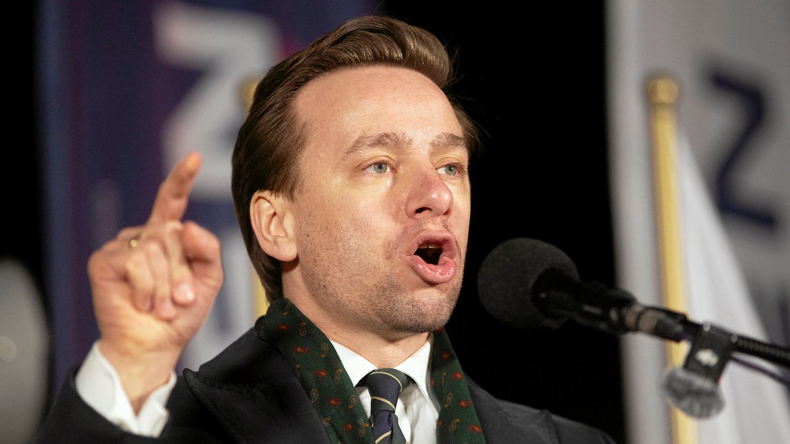 Denialiści klimatyczni w Sejmie. Konferencja pod honorowym patronatem Krzysztofa Bosaka