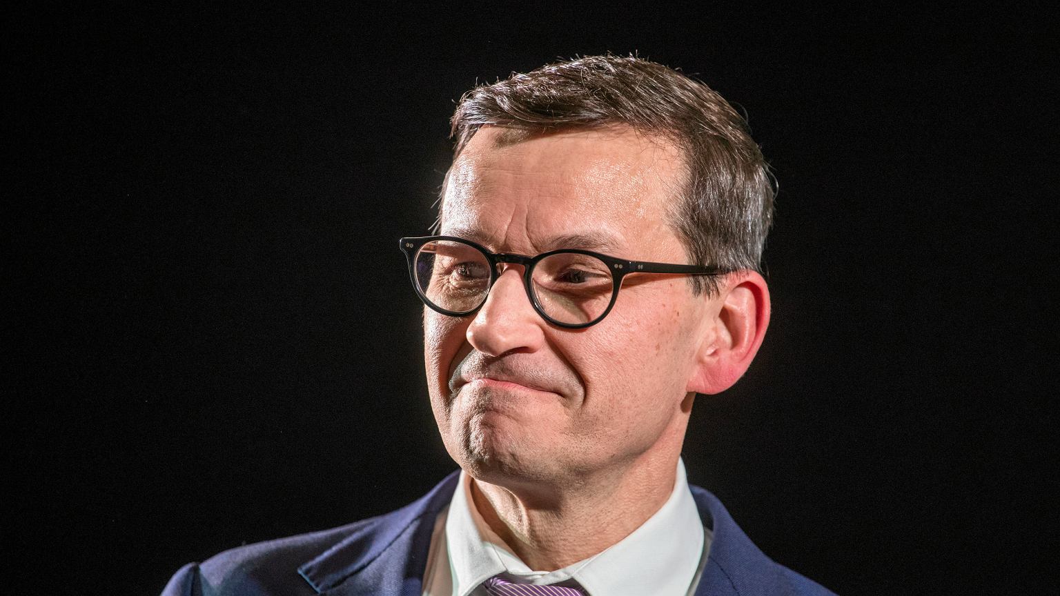 Media o niejasnościach w spółce powiązanej z Morawieckim. Trop prowadzi do Chin