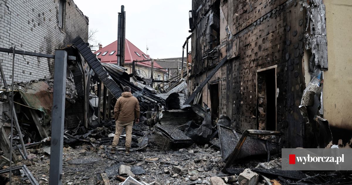 Zełenski: Ukraińcy chcą zakończenia wojny, ale nie końca Ukrainy - Wyborcza.pl