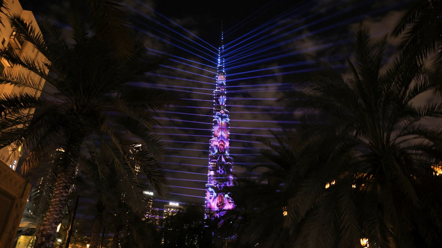 Miliony mają popłynąć do Rosji z Bliskiego Wschodu. Chcą zbudować giganta