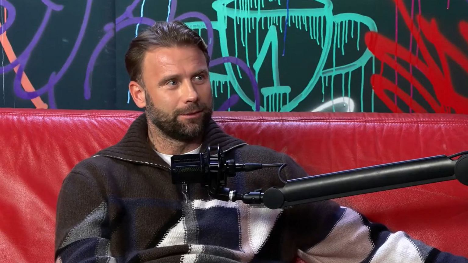 Artur Boruc długo unikał mediów. Dopóki w życiu wychodzi, to pompuje ego. Ale kryzys wszystko zmienia