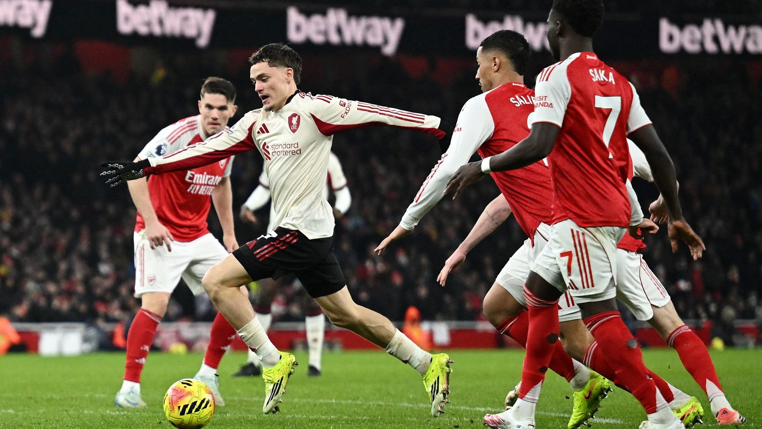 Niebywałe, jakie widowisko stworzyły Arsenal i Liverpool. Wynik mówi wszystko