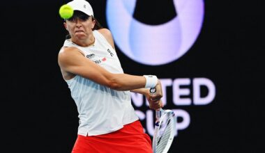 Iga Świątek zwyciężyła w meczu singlowym z Australijką Mayą Joint na Ken Rosewall Arena w Sydney, 9 stycznia 2026 r.