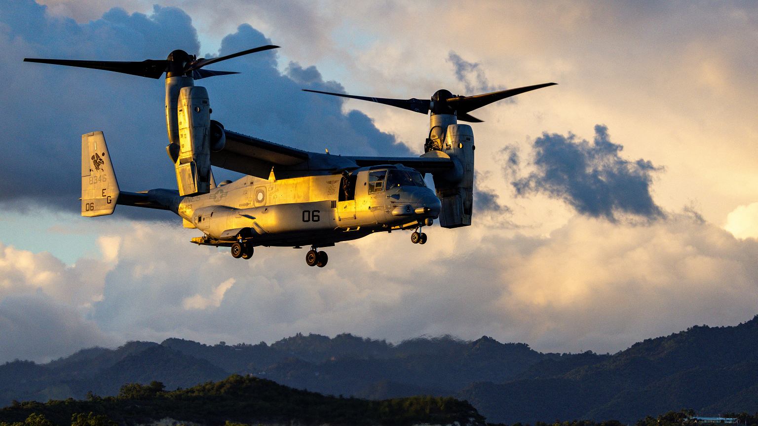 Działania Trumpa to 'kubeł zimnej wody' dla Europy. 'Oznaki desperacji słabnącego hegemona'