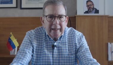 Zwycięzca wyborów w Wenezueli na uchodźstwie. Laureatka Nobla: Powinien przejąć mandat