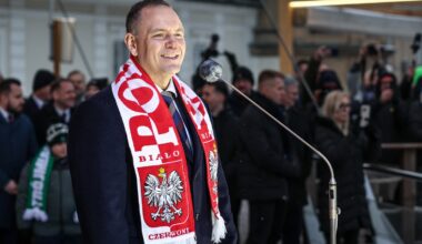 Nawrocki spotkał się na Jasnej Górze z przywódcą gangu. 'Przywitali się jak starzy znajomi'