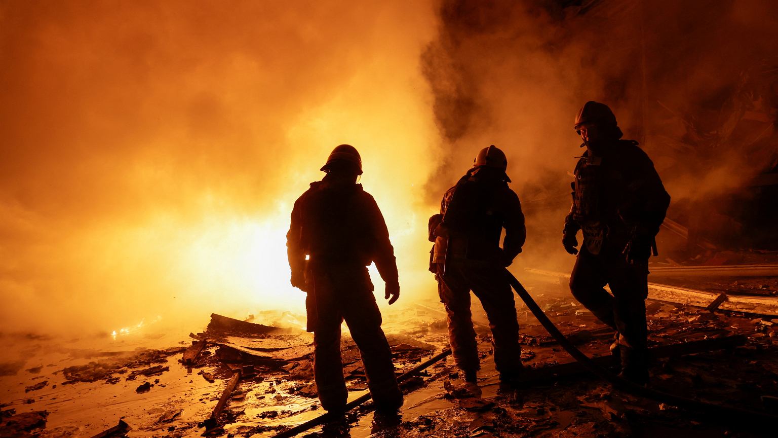 Rosjanie zaatakowali Odessę. Uszkodzony polski konsulat. 'Kolejna noc terroru'