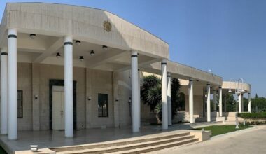 Tajemnicza śmierć w rosyjskiej ambasadzie. Sensacyjna teoria o operacji wywiadu