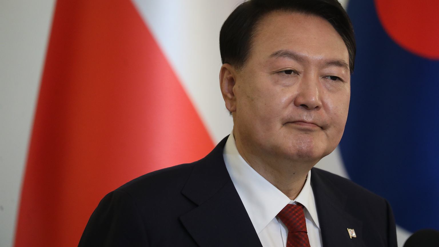 Prokuratura chce kary śmierci dla byłego prezydenta Korei Południowej. W sądzie doszło do incydentu