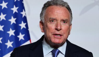 Potajemne spotkanie ws. Iranu. Wysłannik Trumpa rozmawiał z synem ostatniego szachinszacha