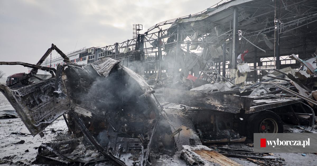 W Krzywym Rogu po ataku rosyjskich dronów 45 tys. mieszkańców nie ma prądu - Wyborcza.pl