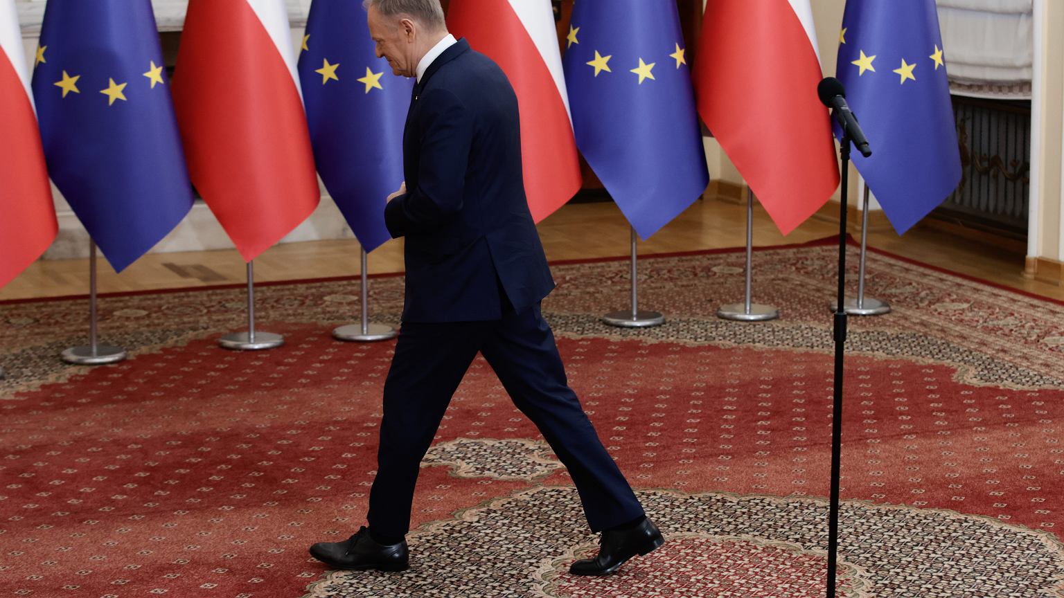 Cyberatak na polski rząd. Ponad 3200 prób w tydzień. 'Destabilizacja państwa'