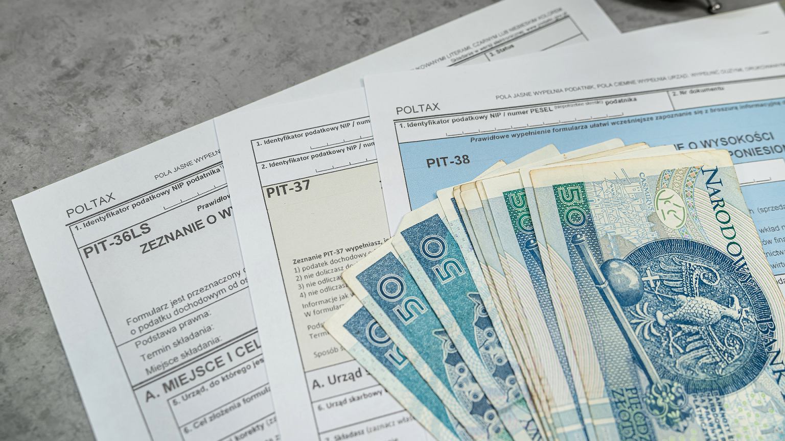 Ulgi PIT 2026. Ulga na internet. Tak można odliczyć prawie 800 zł