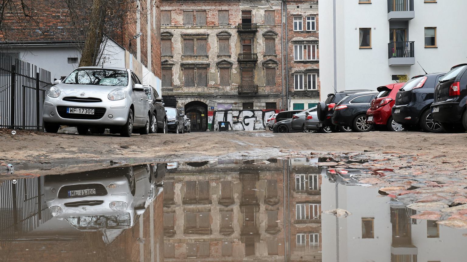 Kosmiczna cena za działkę w Warszawie. Aż 16,3 mln zł. Wiadomo, co na niej powstanie