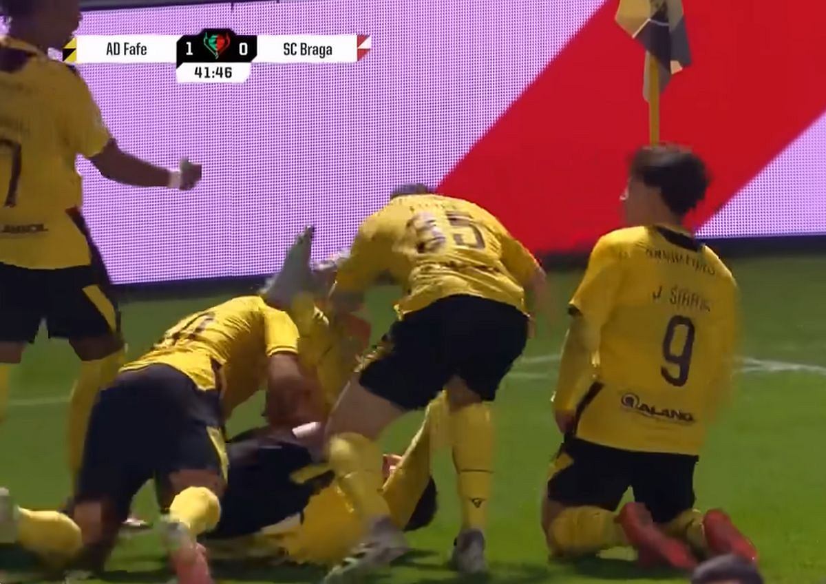 Sprawili najpiękniejszą sensację! Faworyt i wielki rywal Polaków wylatuje