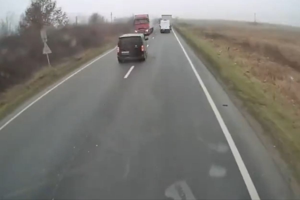 Tragedia na drodze. Nie żyje siedem osób. Szokująca przyczyna wypadku