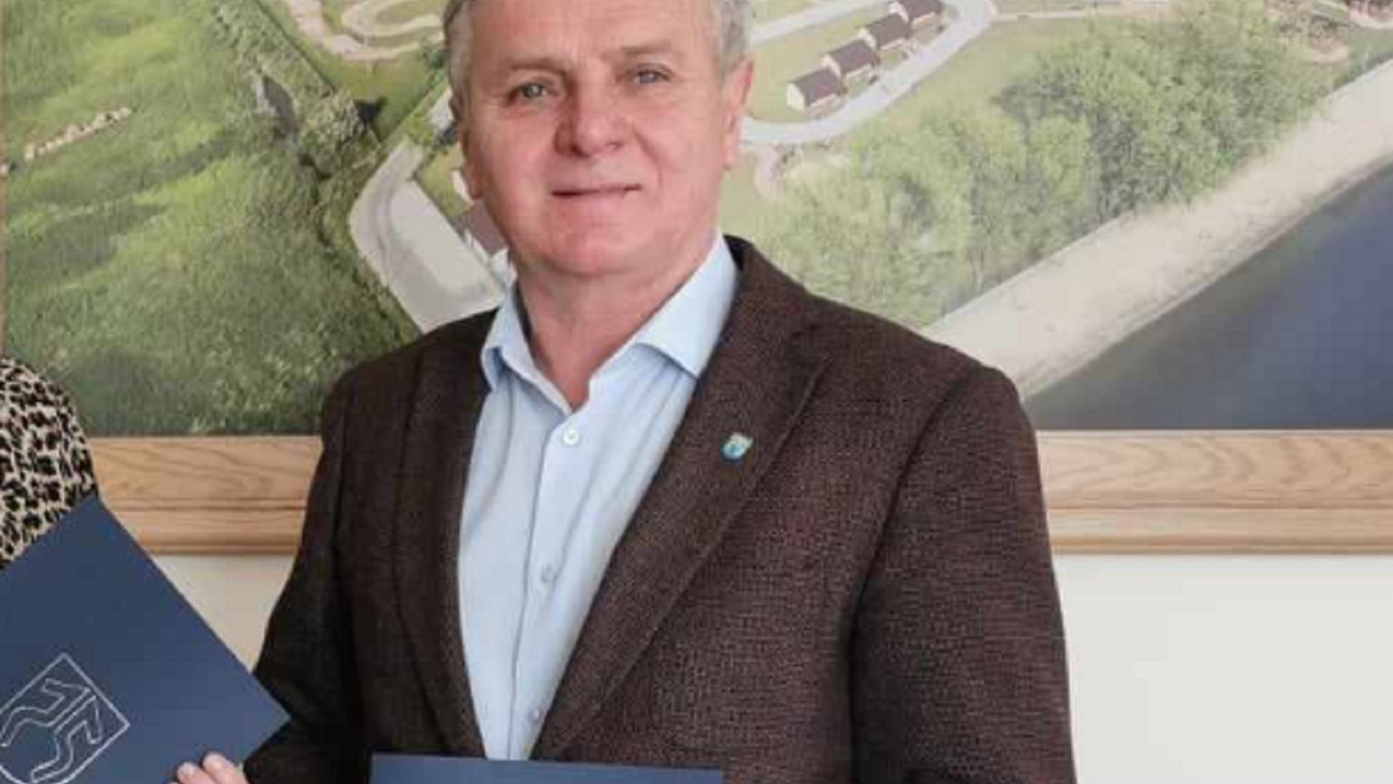 Burmistrz Pińczowa rezygnuje z funkcji. 'Choroba neurologiczna uniemożliwia mi pracę'