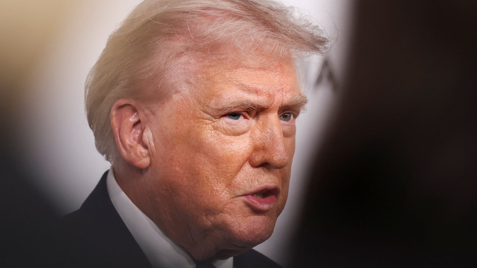 Tajne rozmowy ludzi Trumpa z separatystami w sprawie Kanady. 'To podręcznikowa taktyka Putina'