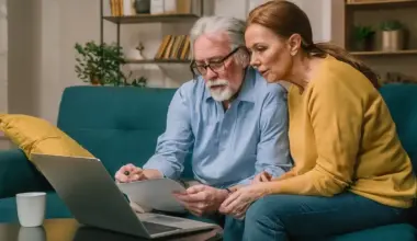 Po 50 roku życia pracownicy mają prawo do tego świadczenia. Minimum 1800 złotych, a przeciętnie ponad 4500 złotych brutto