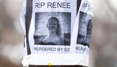 Funkcjonariusz ICE zastrzelił kobietę. Ostatnie sekundy przed tragedią [NAGRANIE] - Onet Wiadomości