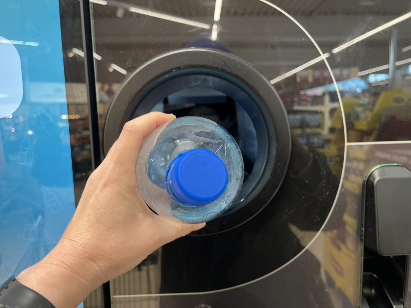 Korzystanie z butelkomat Licencja: GK