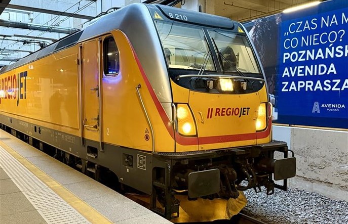 RegioJet dojechał z Warszawy do Poznania (zdjęcia)