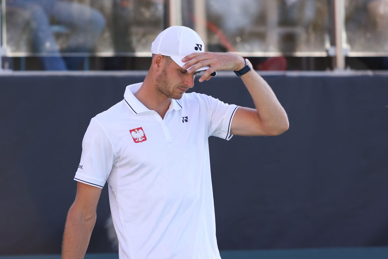 Dwa sety i było po meczu Hurkacza w Montpellier