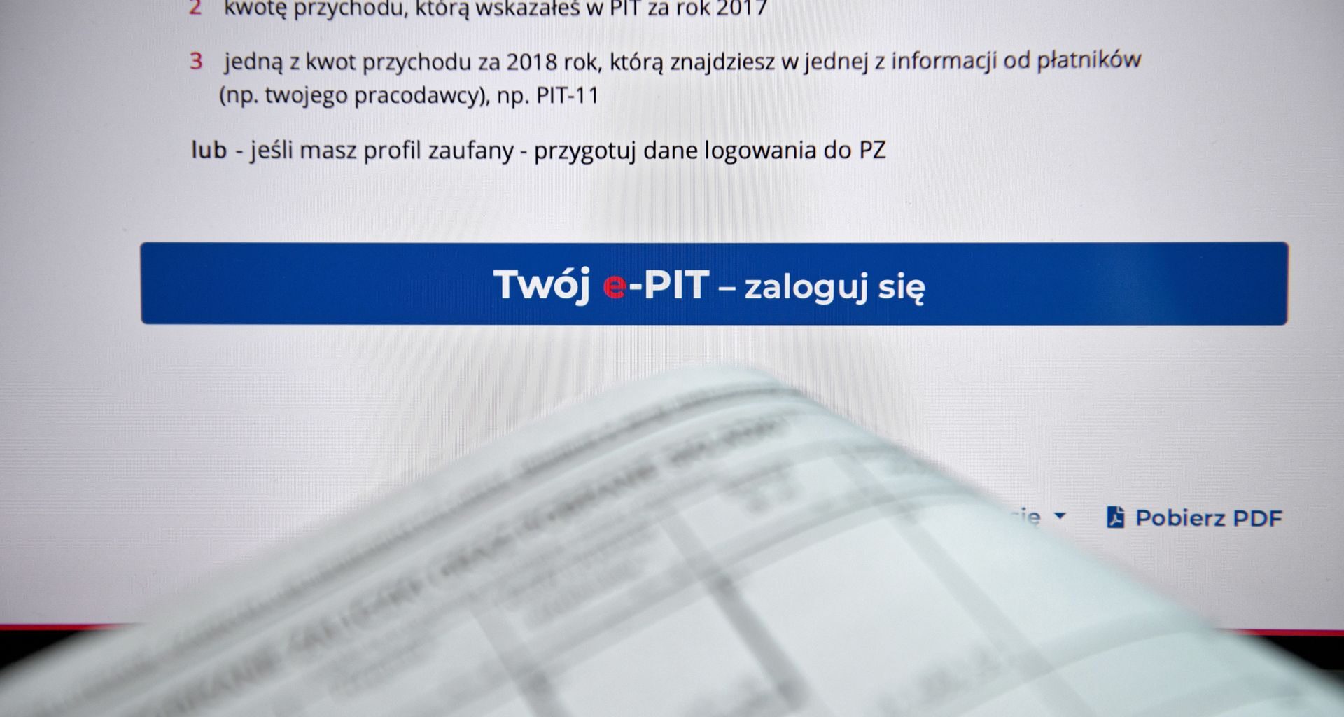 Syberyjski mróz nie odpuszcza. Co z nauką w szkołach?