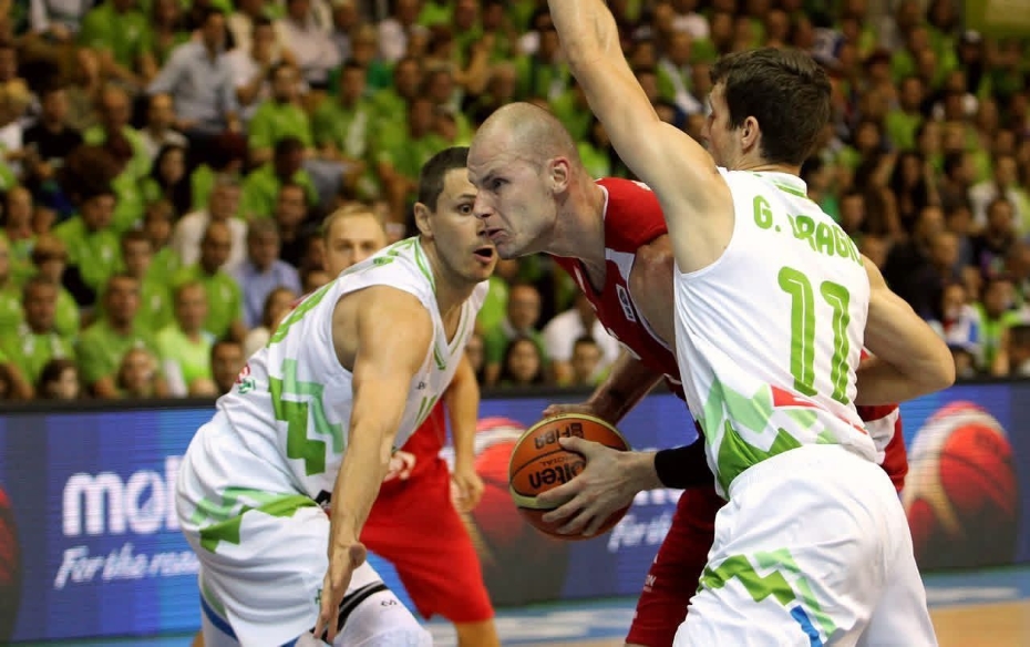 ŁKS Łódź idzie na całość – po PLK! Maciej Lampe już tam jest, nowy trener będzie za chwilę – to Tane Spasew