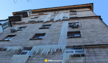 Życie za lodowatymi murami. Reportaż z bloku w Kijowie, który Rosja próbowała zamrozić. "Stałem się lokalnym hydraulikiem"