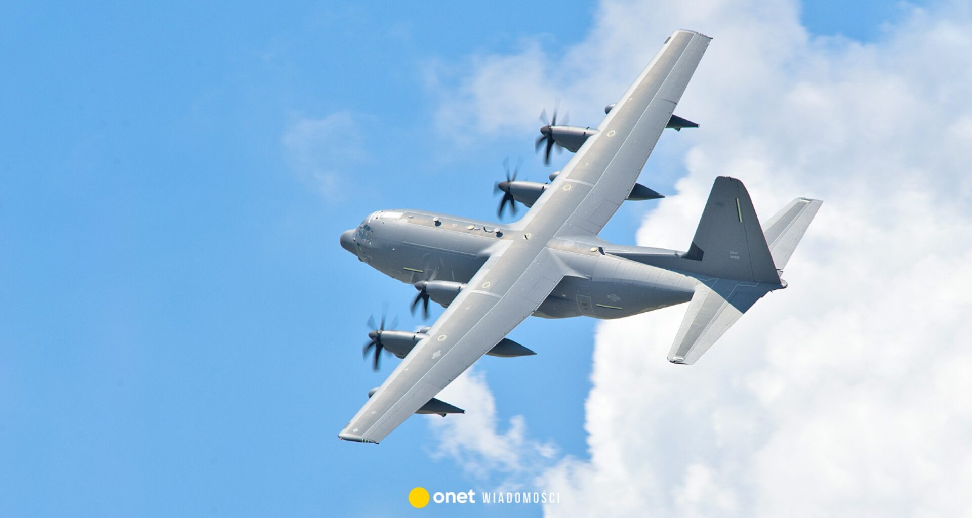 Specjalne samoloty USA lecą w stronę Iranu. Niepokojące doniesienia