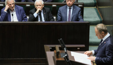 PiS w defensywie? "To jest pierwsza taka sytuacja od 20 lat"