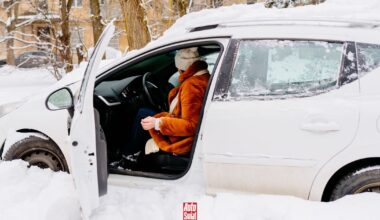 Mechanik zdradził mi, co warto zrobić przed włączeniem silnika na mrozie. Koniec problemów z zapłonem