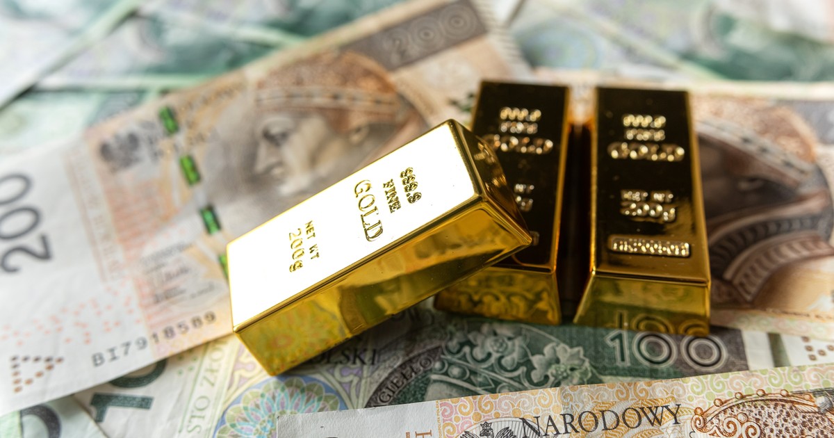 Kurs złotego do dolara i euro. Reakcja na zamieszanie na światowych rynkach
