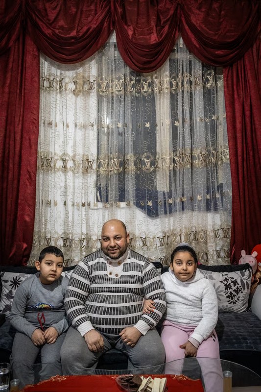 Aladin Zekypy z dziećmi