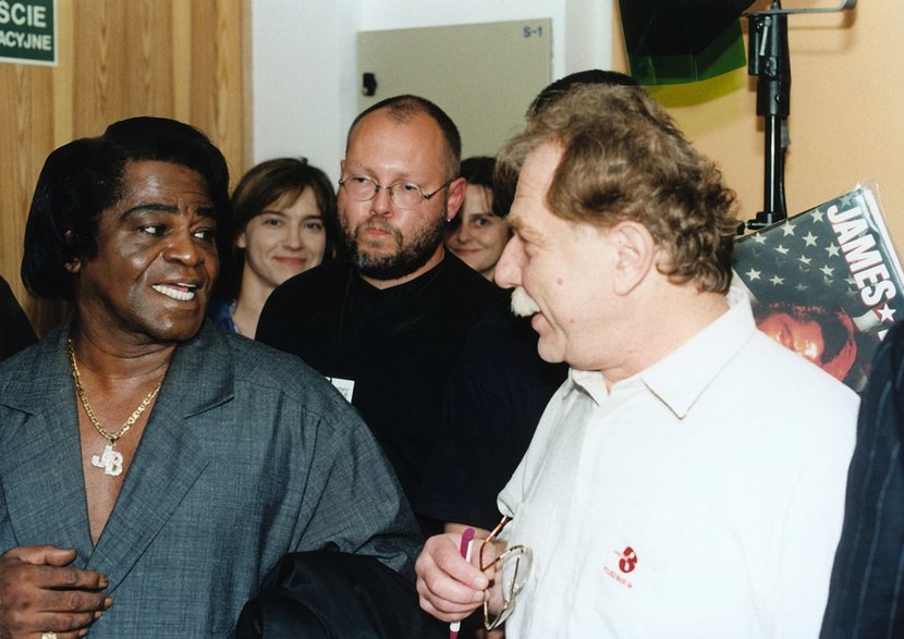 James Brown i Piotr Kaczkowski w 1998 r. 