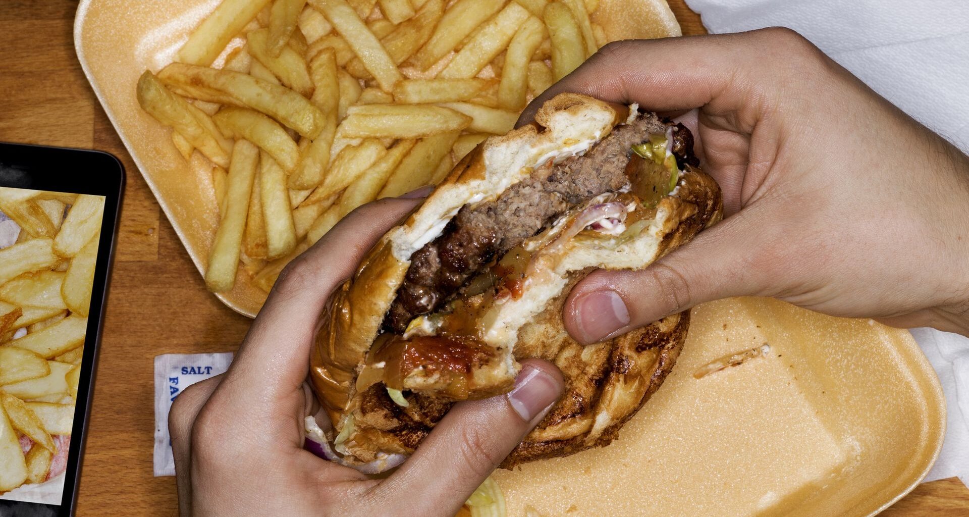 Objawy mogą przypominać zgagę. "To zapomniany nowotwór"