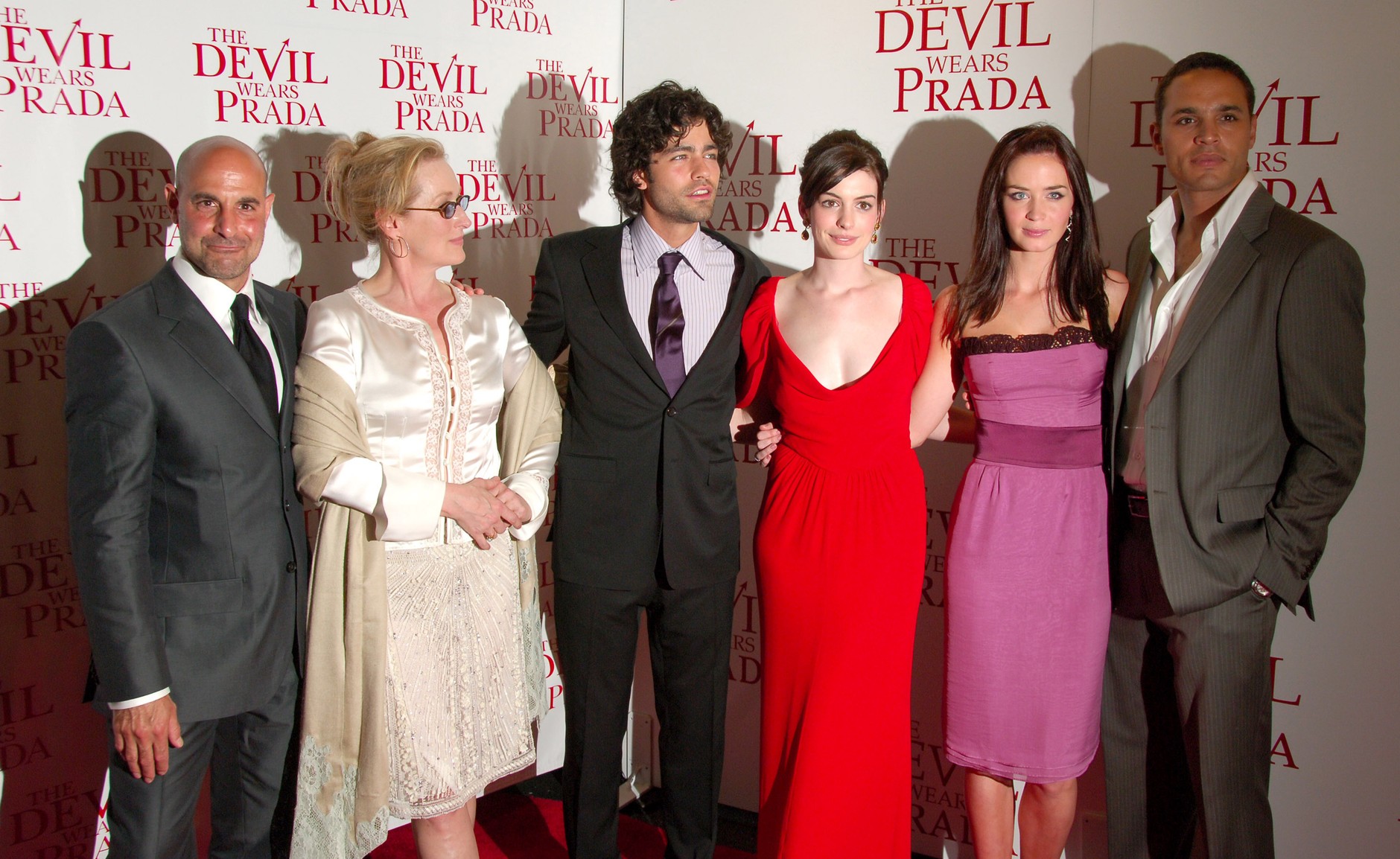 Stanley Tucci, Meryl Streep, Adrian Grenier, Anne Hathaway, Emily Blunt i Daniel Sunjata w 2006 r.