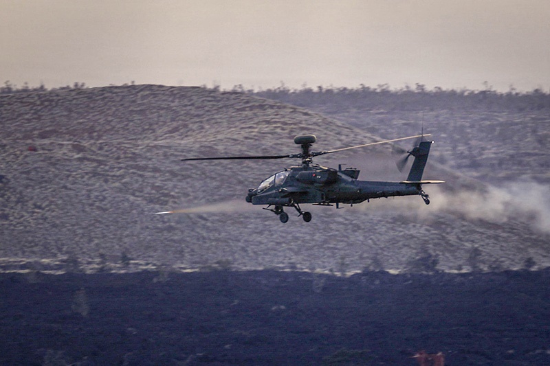 Apache’e kontra drony