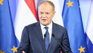 Donald Tusk cytuje polityków PiS. "To dzisiejszy język opozycji" - Onet