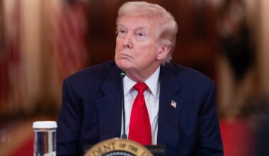 Donald Trump zmienia kurs w sprawie ofensywy Kurdów. "Wykluczyłem to"