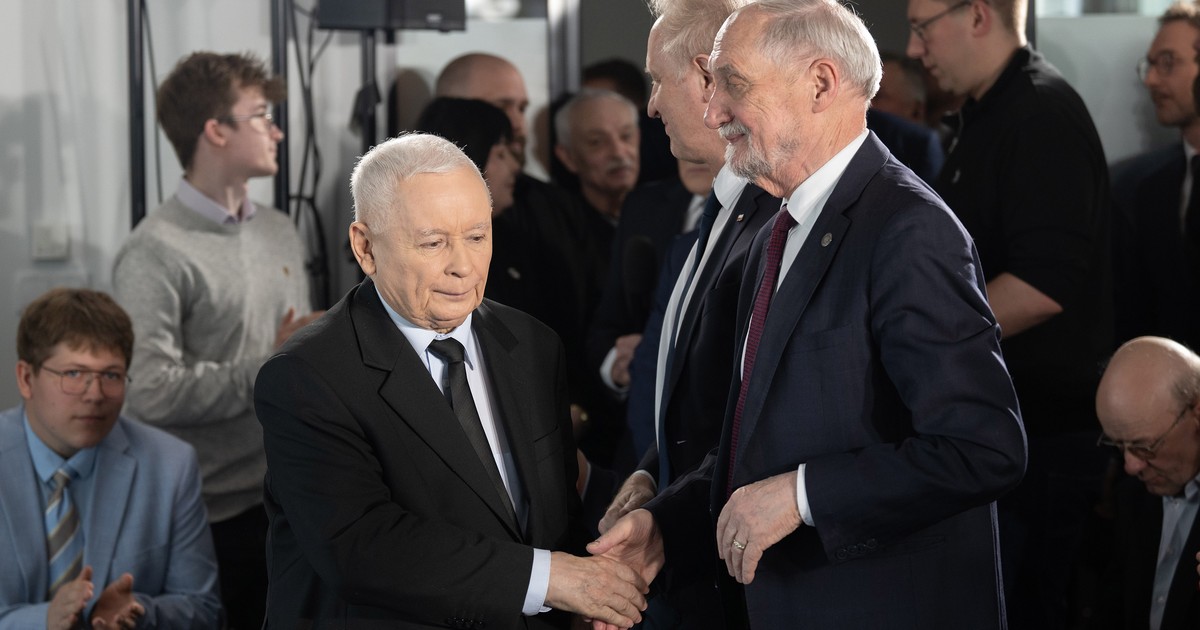 Karol Nawrocki i Jarosław Kaczyński w kontrze. Chodzi o tajny aneks