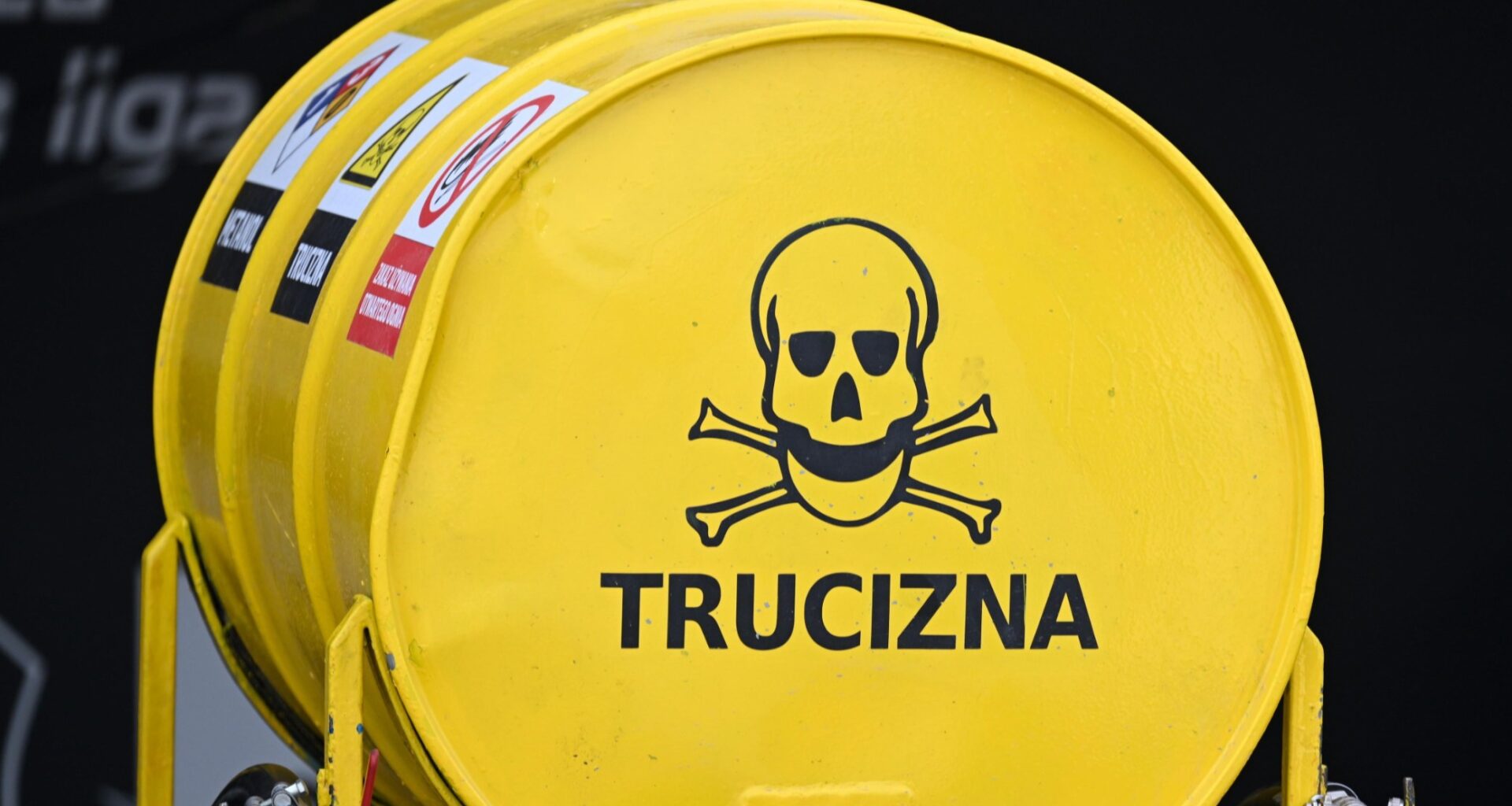 Trucizna