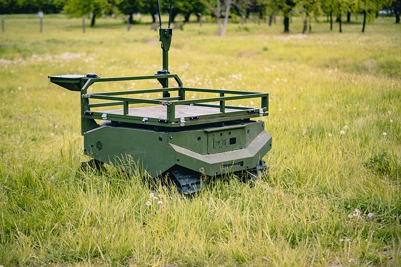 Armia testuje roboty do transportu