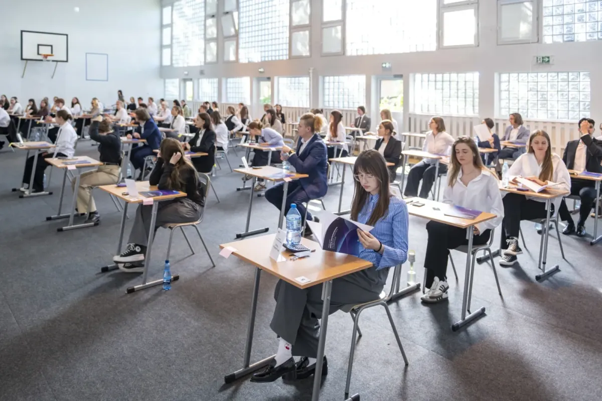 Matura 2026 już w poniedziałek 4.05. Co warto wiedzieć? - Nauka